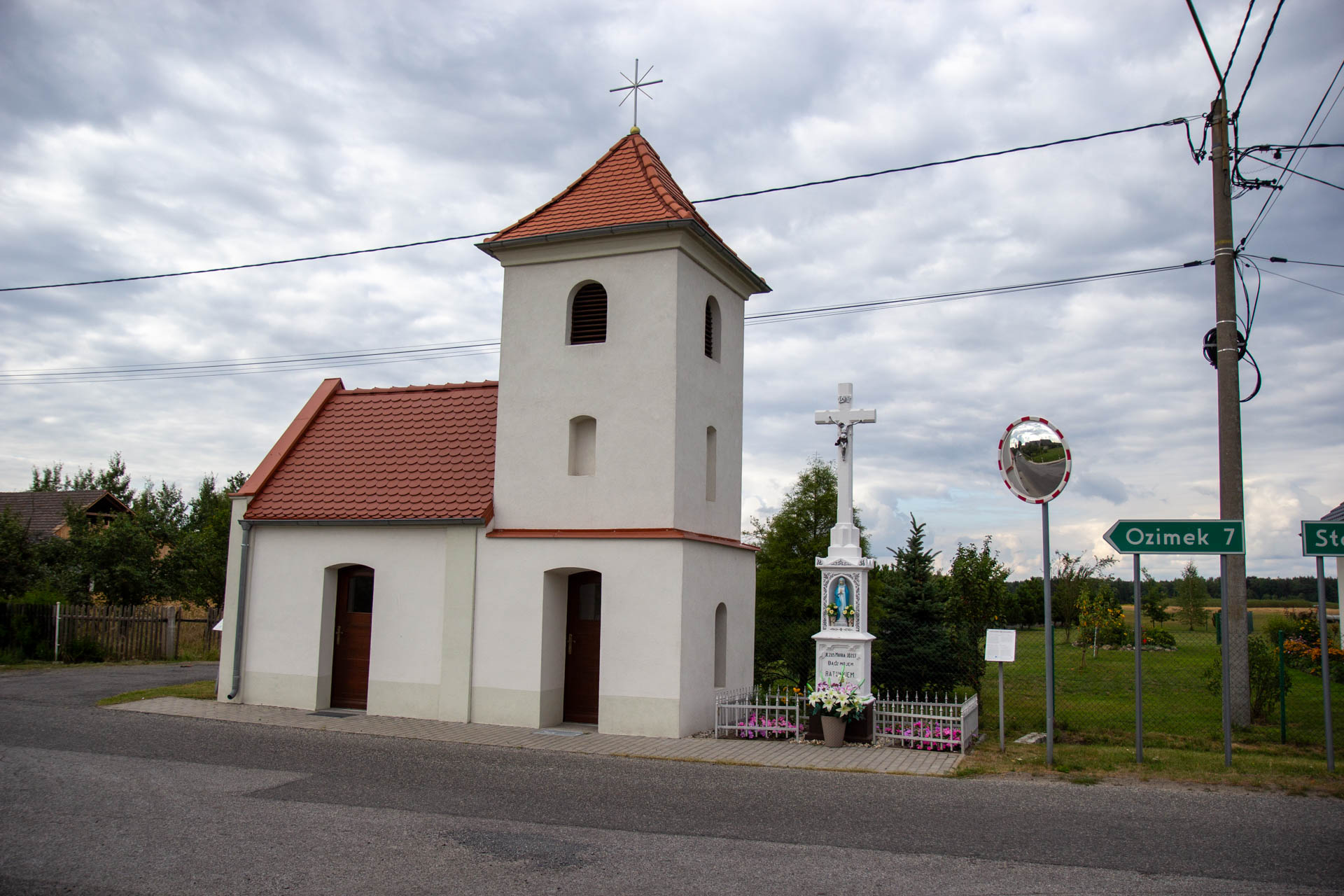 Spórok – kapliczka przy ulicy B. Chrobrego