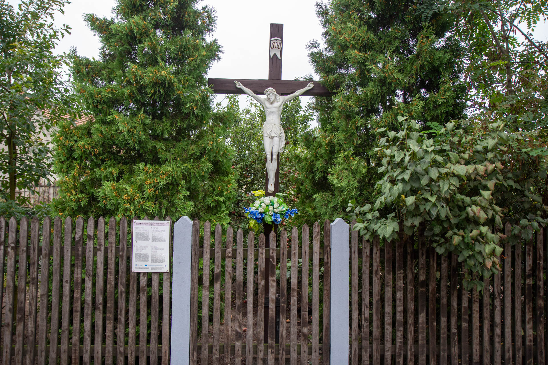Kolonowskie – krzyż przy ulicy Haraszowskie